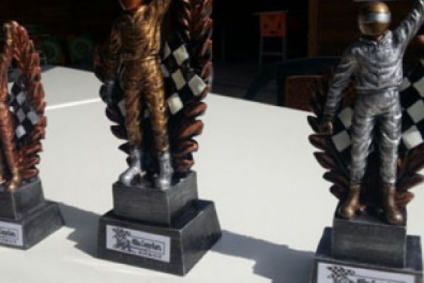 seminaires-karting-millauA9EB3A21-AEC9-52F4-96B7-3FAE72109267.jpg